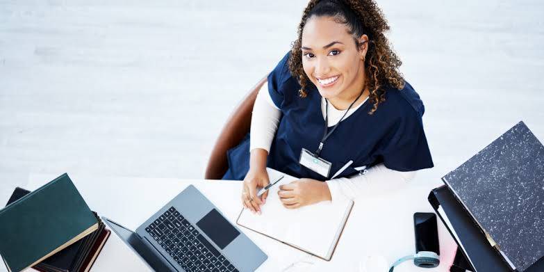 How Healthcare Students Are Getting Professional Support for Their Licensing Exams