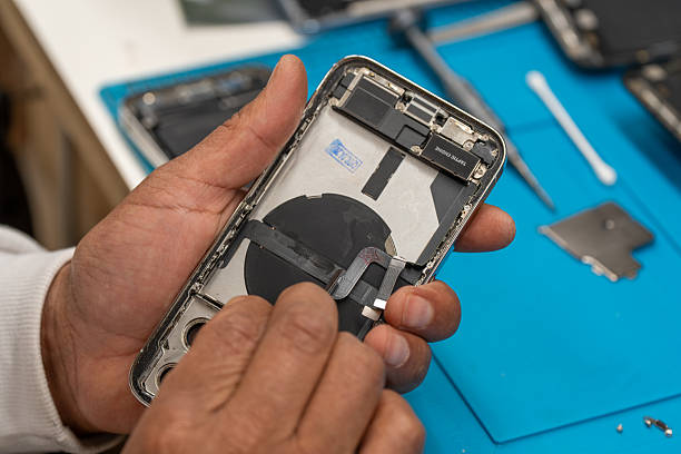screening repair service Godalming